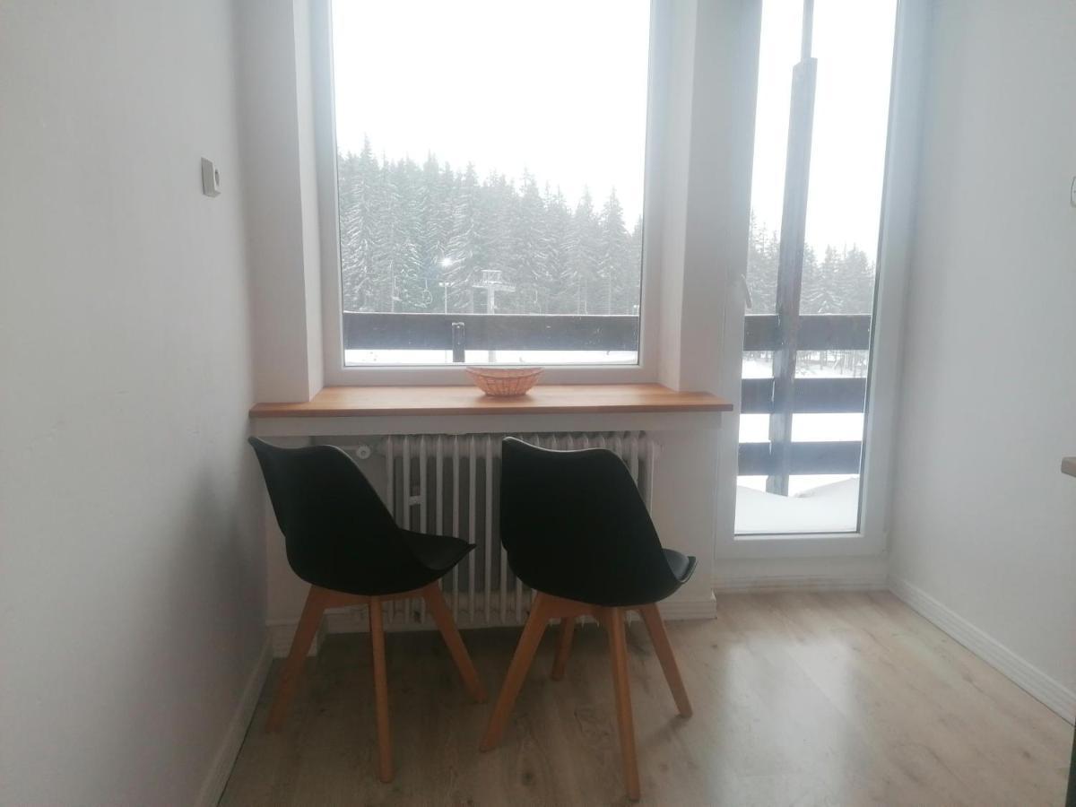 Chata - Dom Horskej Sluzby Jasna Demanovska Dolina Exterior foto